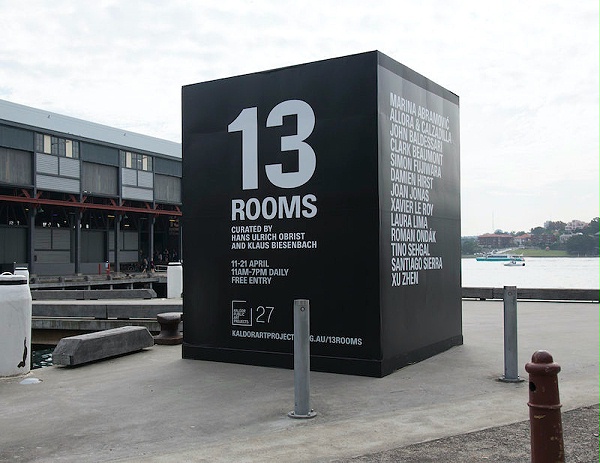 卡尔多公共艺术展标识导视系统设计1