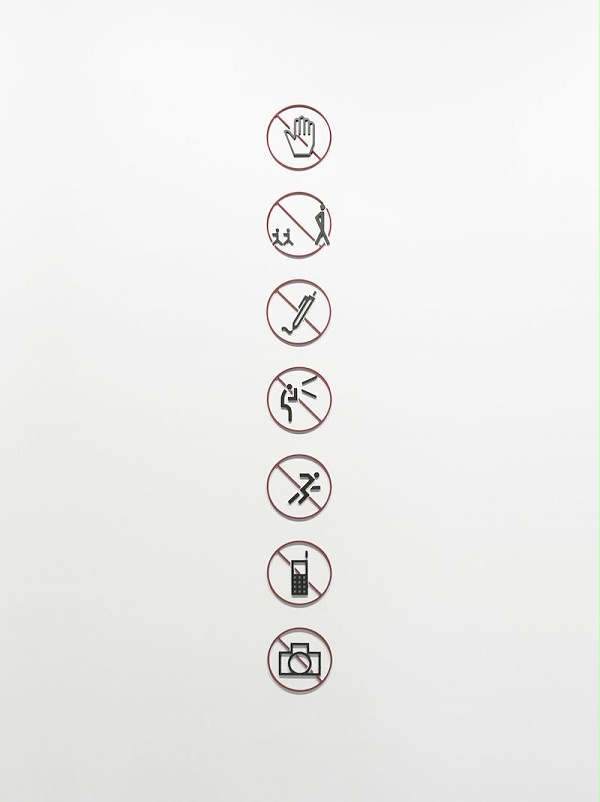 川村纪念美术馆标识导视系统设计9