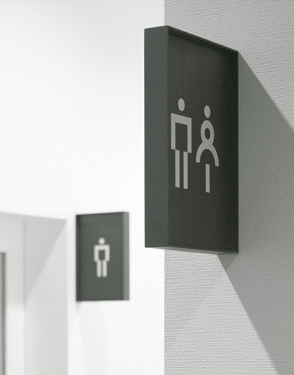 川村纪念美术馆标识导视系统设计12