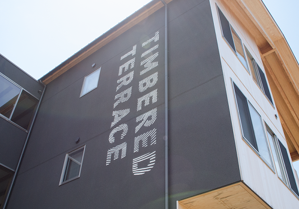 TIMBERED TERRACE公寓标识导视设计7