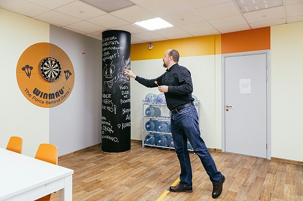 Transsertico公司标识导视系统设计7