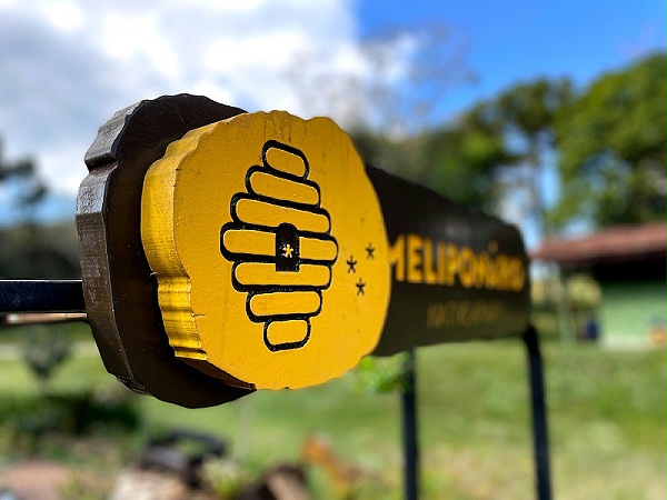 Buraco do Padre地质公园标识导视设计1