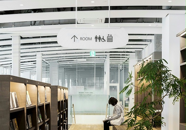 香川丸龟市役所标识导视系统设计3