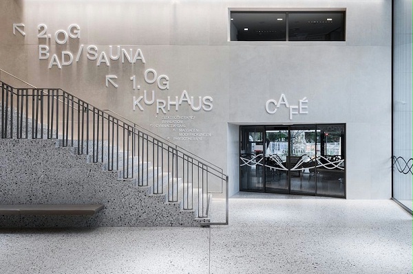 帕拉塞尔萨斯泳池健康中心标识设计1