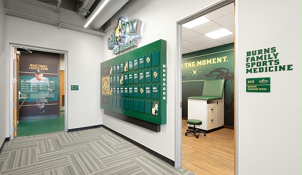 加州理工大学棒球俱乐部标识导视设计3