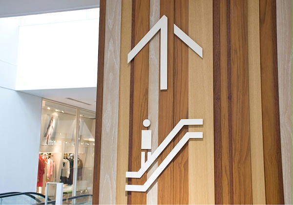 东京Cocoti购物中心标识导视设计5
