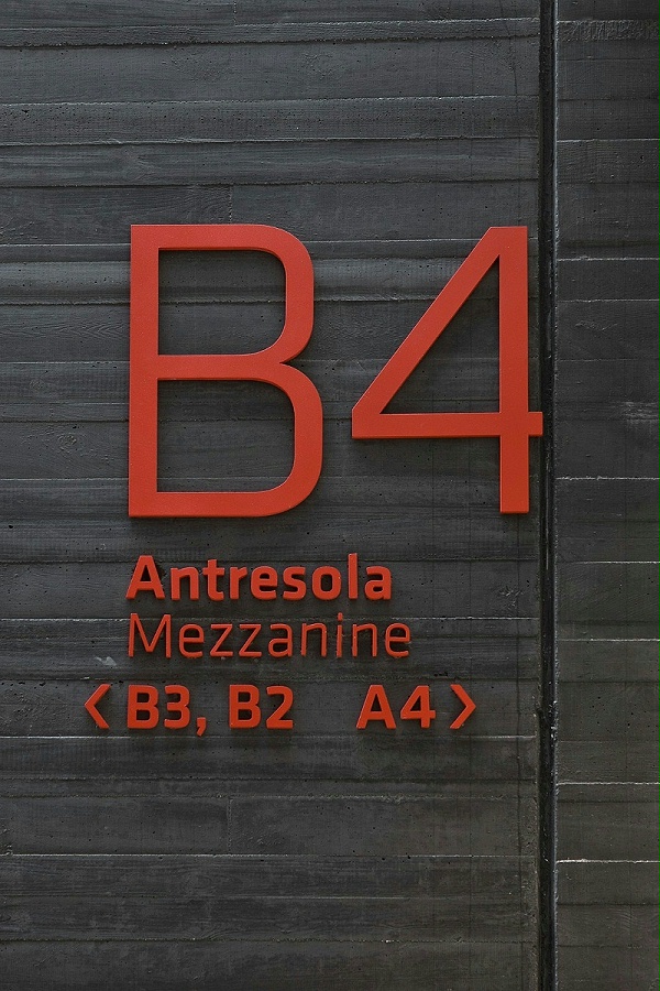 波兰NOSPR音乐厅标识导视系统设计5