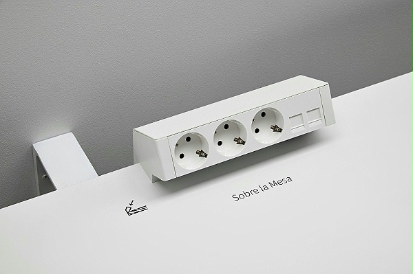 西蒙光之屋商业空间标识导视设计6