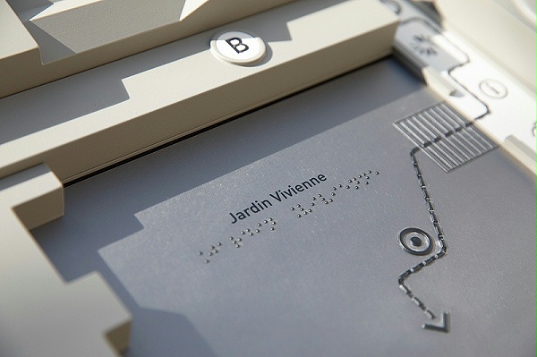 法国国家图书馆标识导视系统设计2