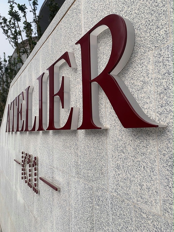 天津周大福金融中心标识导视设计2