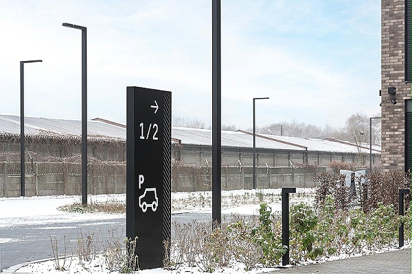 波兰The Park Cracow办公楼标识导视设计5