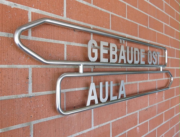 Lerbermatt高中标识导视系统设计5