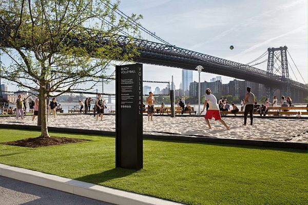 纽约多米诺公园标识导视系统设计2