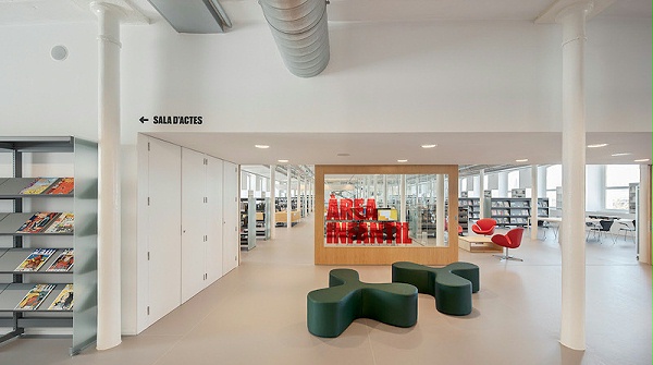 El Molí图书馆标识导视系统设计3