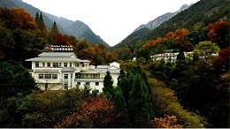 黄山温泉度假酒店导视系统设计