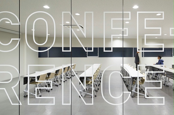 日本龙谷大学体育馆标识导视6