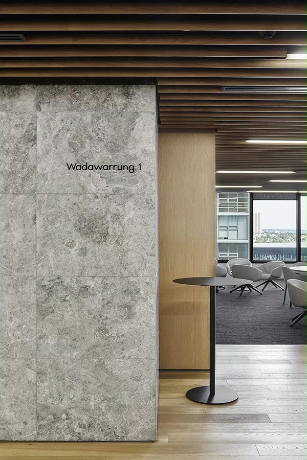 迪肯企业中心标识导视设计赏析4