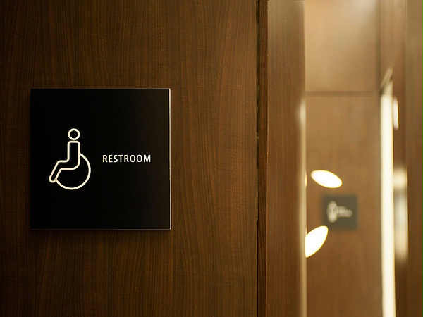 力宝购物中心标识导视系统设计3