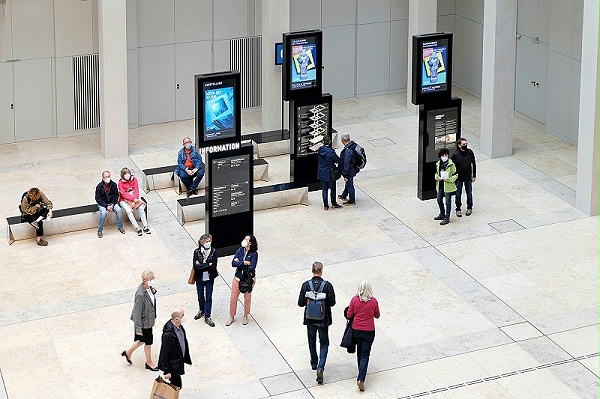 柏林Humboldt Forum博物馆标识导视设计3