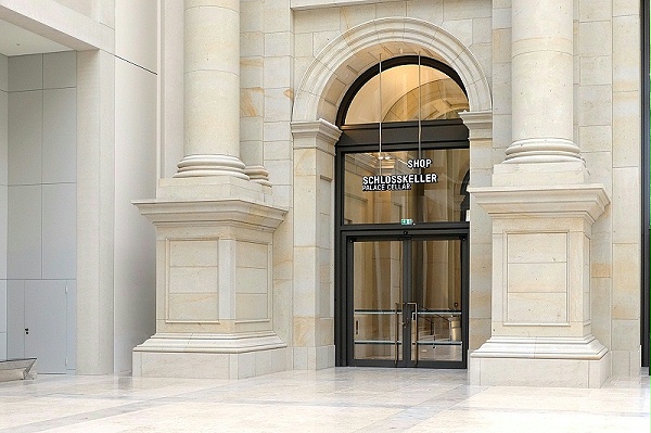 柏林Humboldt Forum博物馆标识导视设计2