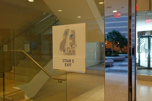 IMF总部标识导视系统设计4