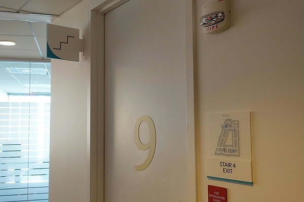 IMF总部标识导视系统设计6