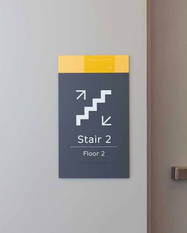 皇家艾伯塔博物馆标识导视设计6