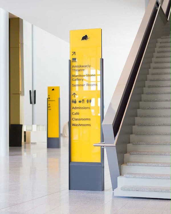 皇家艾伯塔博物馆标识导视设计3