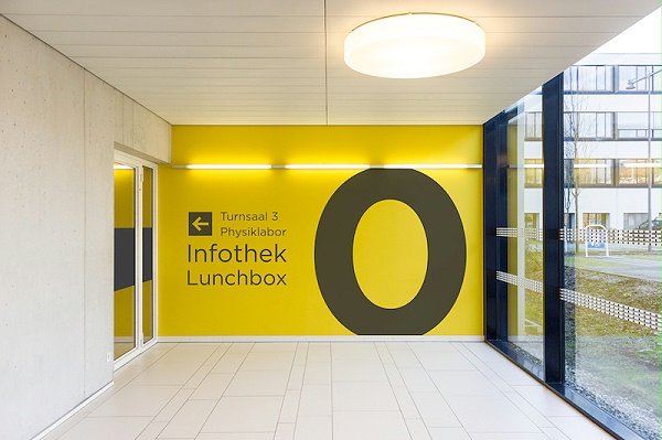 HTBLuVA学校标识导视系统设计3