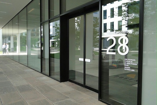 POST X地产标识导视系统设计1