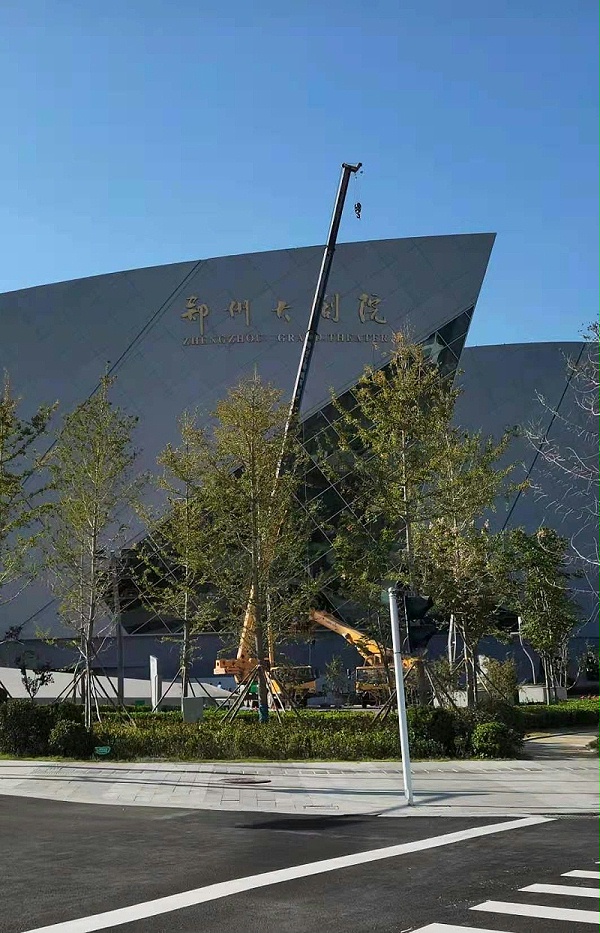 郑州大剧院空间标识导视系统3