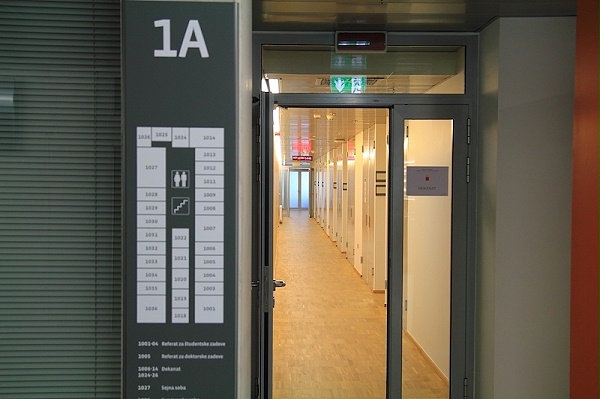 FRI & FKKTl学院标识导视系统设计5