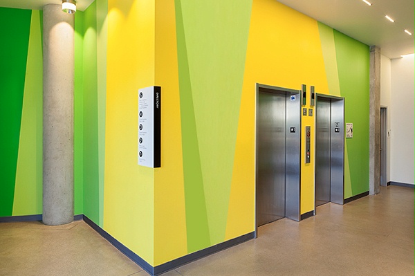 奥的斯艺术与设计学院标识导视系统设计