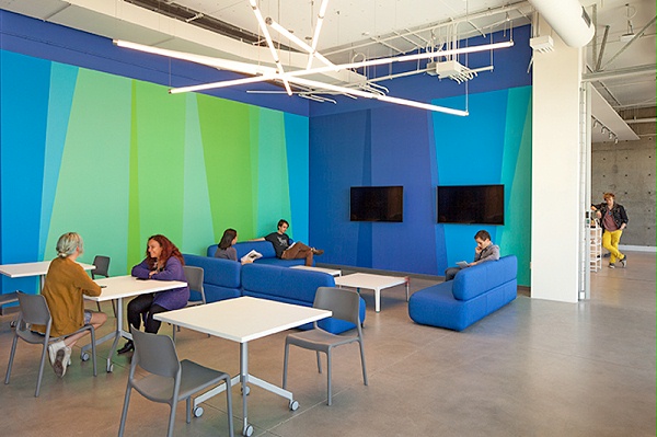 奥的斯艺术与设计学院标识导视系统设计