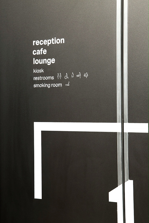 新宿定制酒店标识导视系统设计3