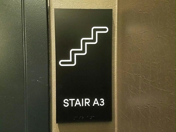 马里兰酒店标识导视设计4