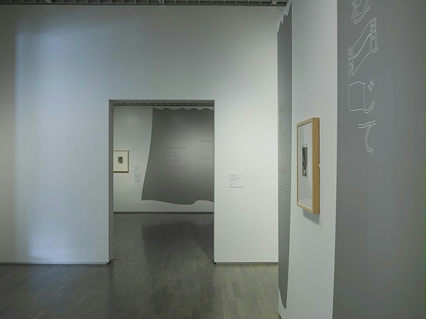 东京国立美术馆睡眠展标识导视设计6