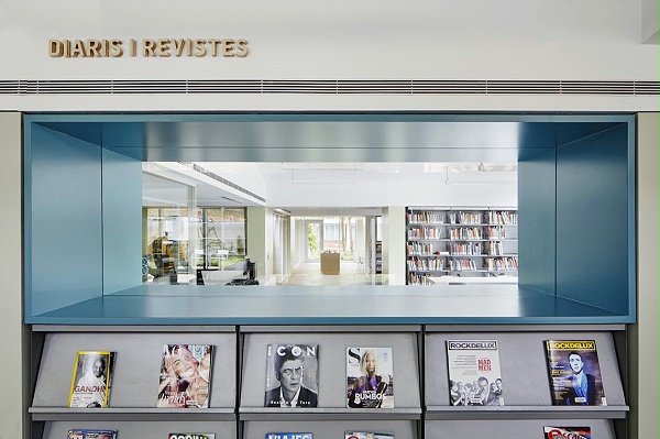 Montbau图书馆标识导视设计4