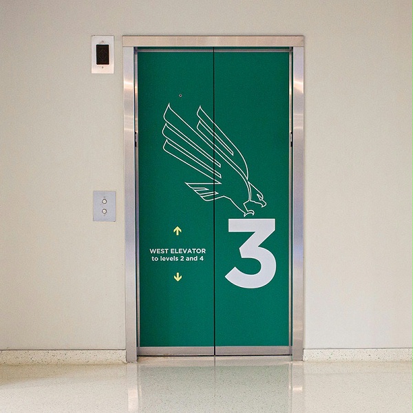 北德克萨斯大学联盟标识导视系统设计4