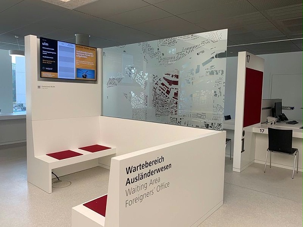 乌尔姆公民服务中心标识导视系统设计4