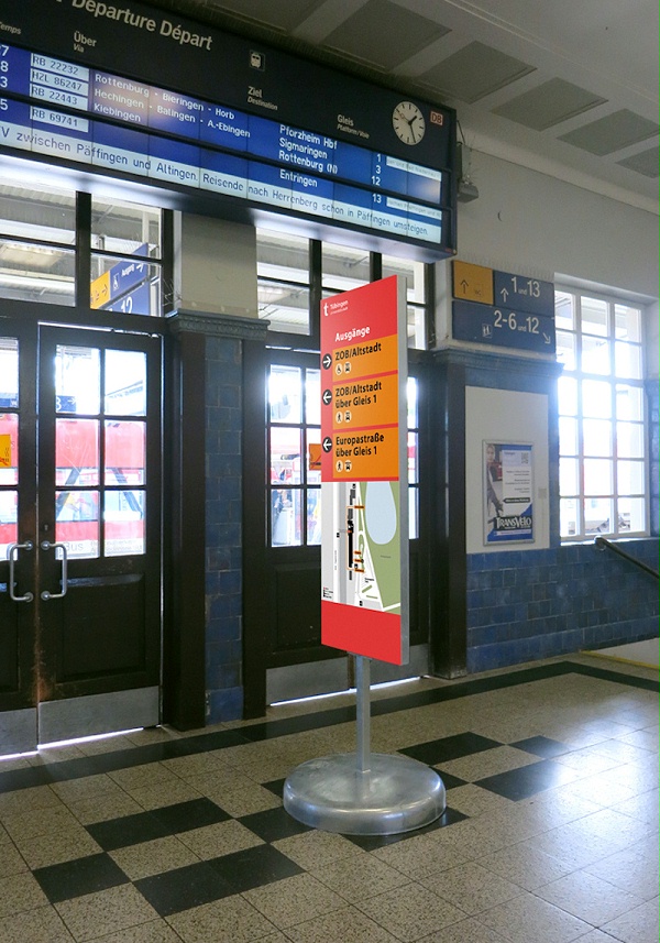 蒂宾根中央车站标识导视系统设计4