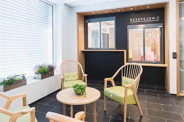 Mule+Vestsiden医院标识导视设计9