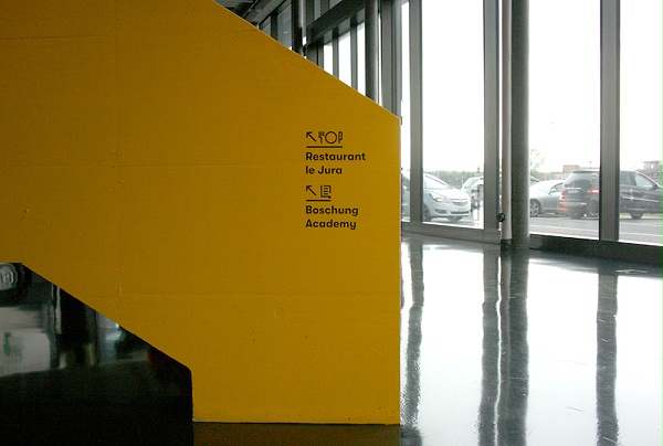 Boschung公司标识导视系统设计5