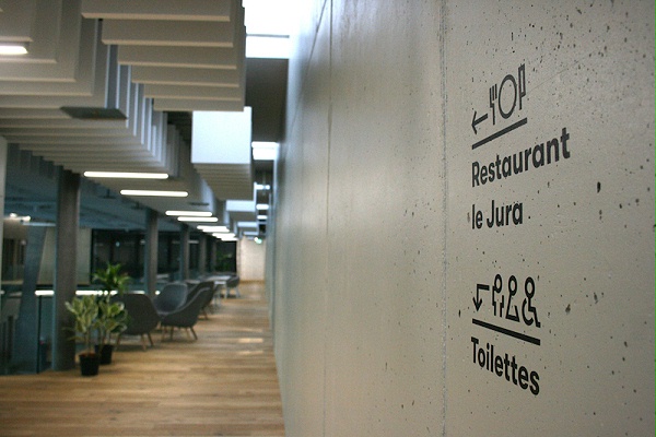 Boschung公司标识导视系统设计6