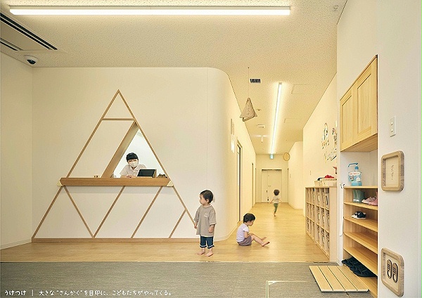 东京医科大学保育中心标识设计4