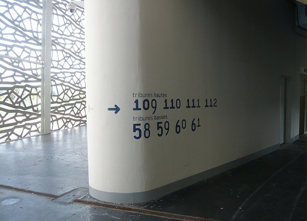 JEAN BOUIN体育场标识导视系统设计6