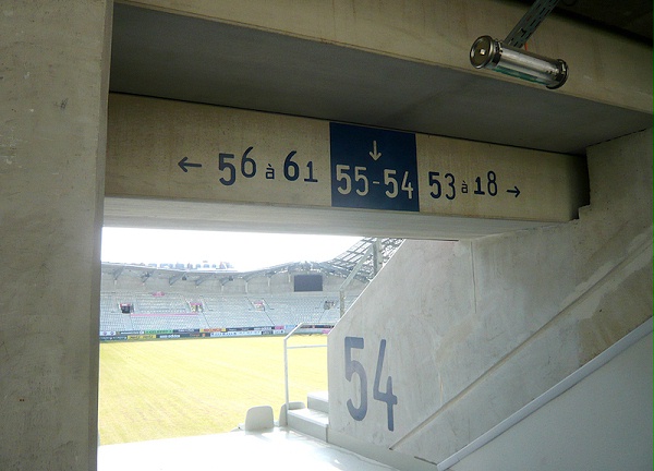 JEAN BOUIN体育场标识导视系统设计7