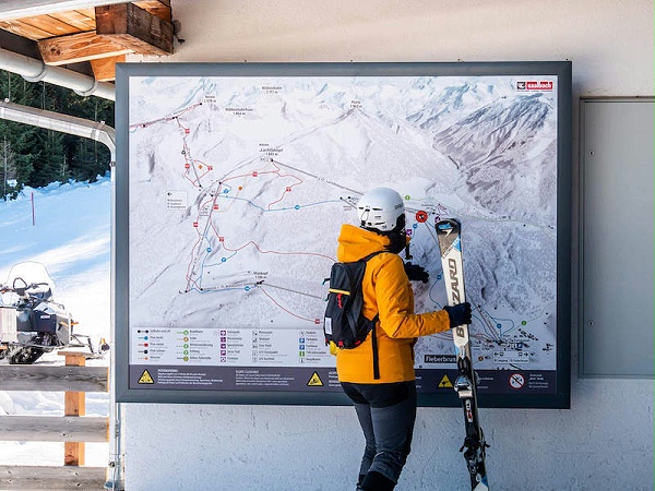 萨尔巴赫滑雪度假村标识导视设计1