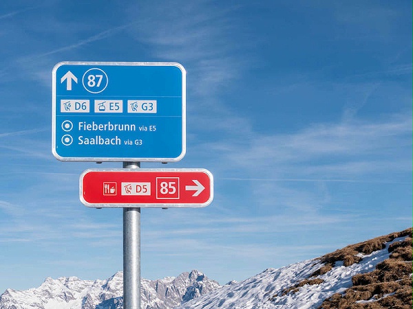 萨尔巴赫滑雪度假村标识导视设计4