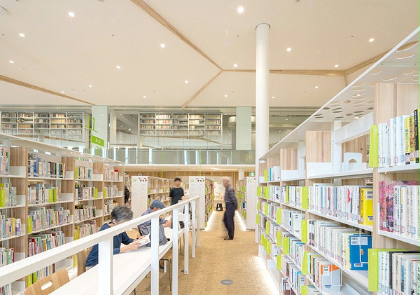 日本高知县图书馆标识导视设计5